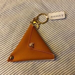 Avenue 9 earbud pouch keychain